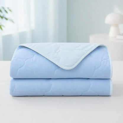 Reversible Quilted Cooling Pet Blanket