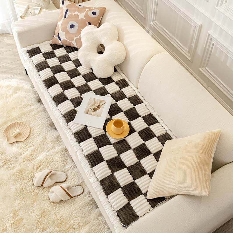 Plush Plaid Dog Blanket & Mat