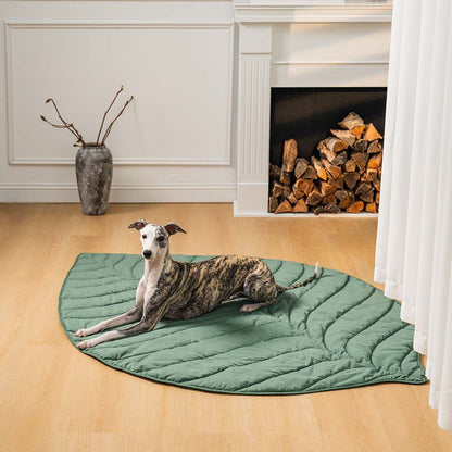 Calming Leaf Shape Dog Blanket