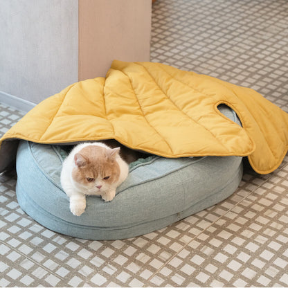 Calming Leaf Shape Dog Blanket