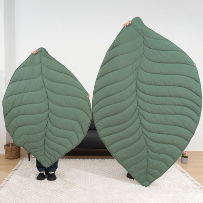 Calming Leaf Shape Dog Blanket