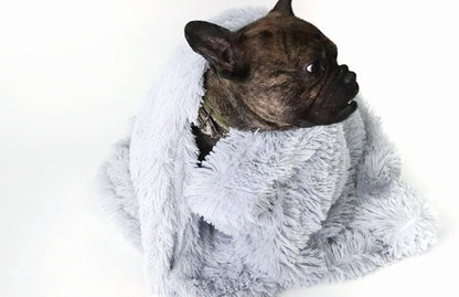 Calming Pet Throw Blanket